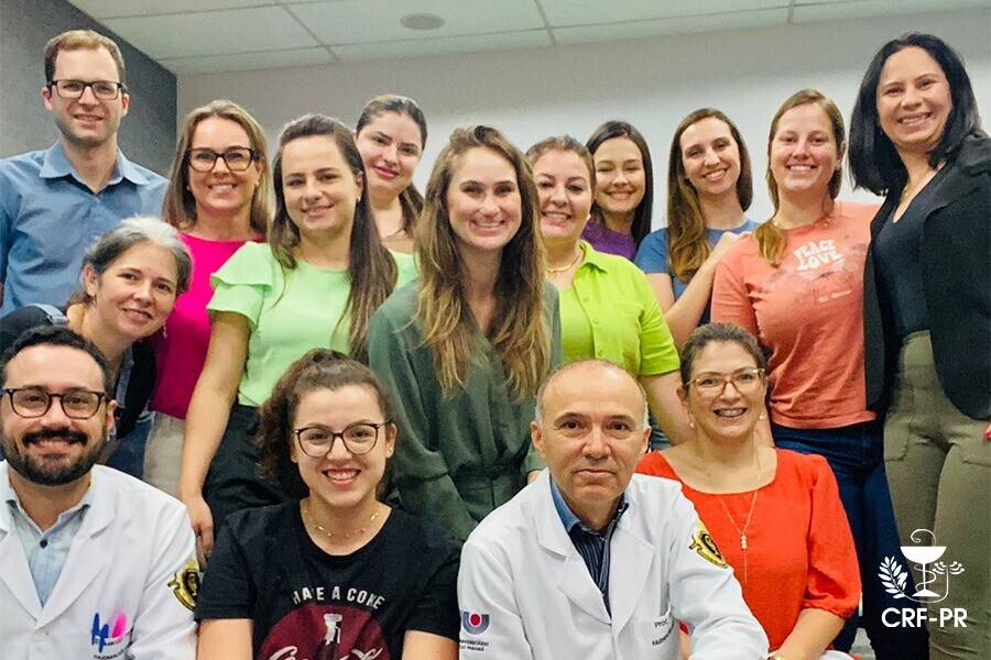 roda-de-conversa-com-farmaceuticos-do-hospital-universitario-da-unioeste