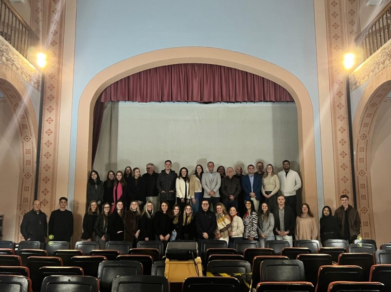 gestao-vendas-e-marketing-em-foco-rio-negro-recebe-curso-farmacia-lucrativa