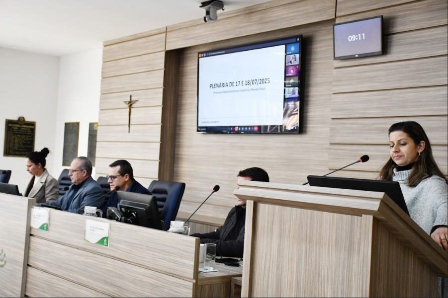 crf-pr-realiza-962-reuniao-plenaria-com-apresentacoes-tecnicas-balancos-e-assuntos-do-setor-farmaceutico