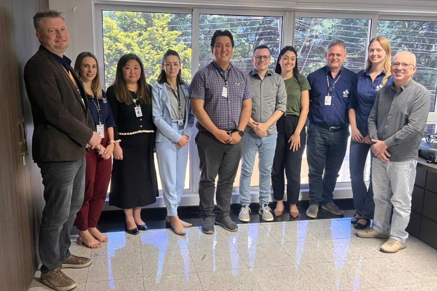 crf-pr-e-crmv-pr-fortalecem-dialogo-institucional-em-reuniao-sobre-prescricao-descarte-e-valorizacao-profissional